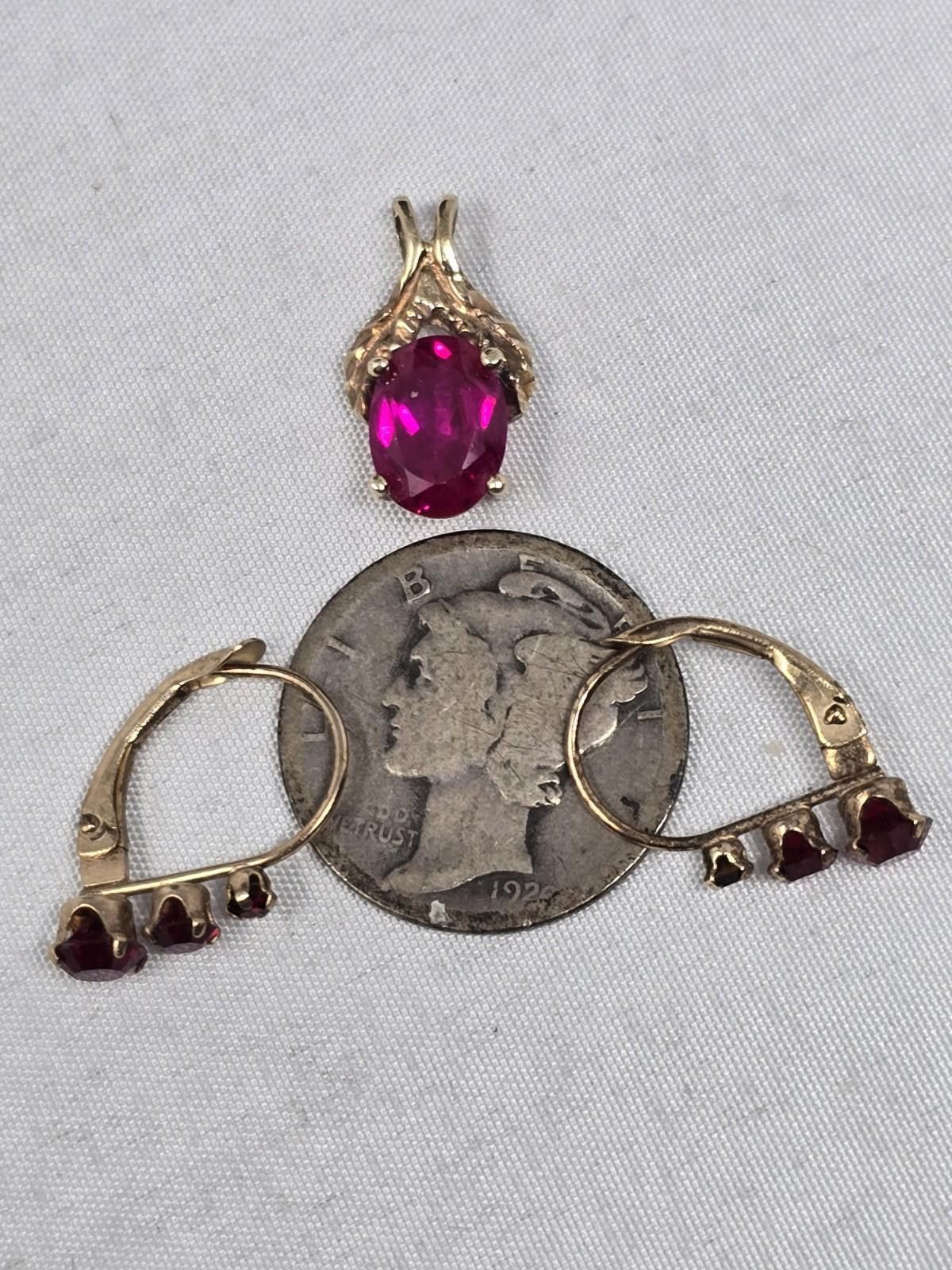 The Unbranded Brand ​Vtg 10k Yellow Gold Estate Ruby Pendant & Garnet Earrings Size ONE SIZE - 9 Thumbnail