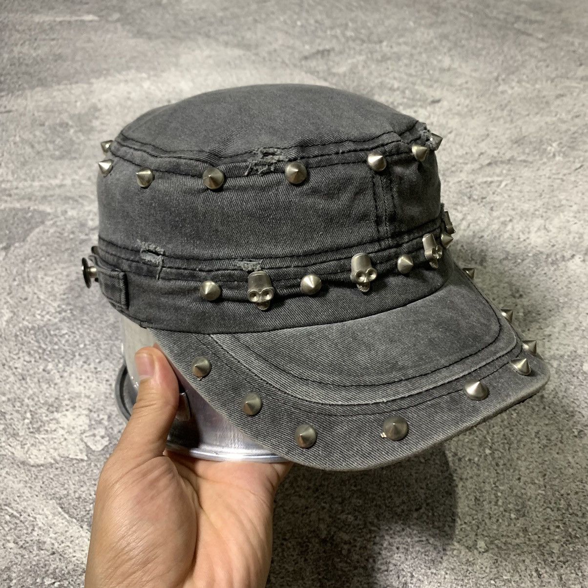 KMRii GOTHIC SKULL MILITARY DISTRESSED STUDDED HAT Size ONE SIZE - 1 Thumbnail