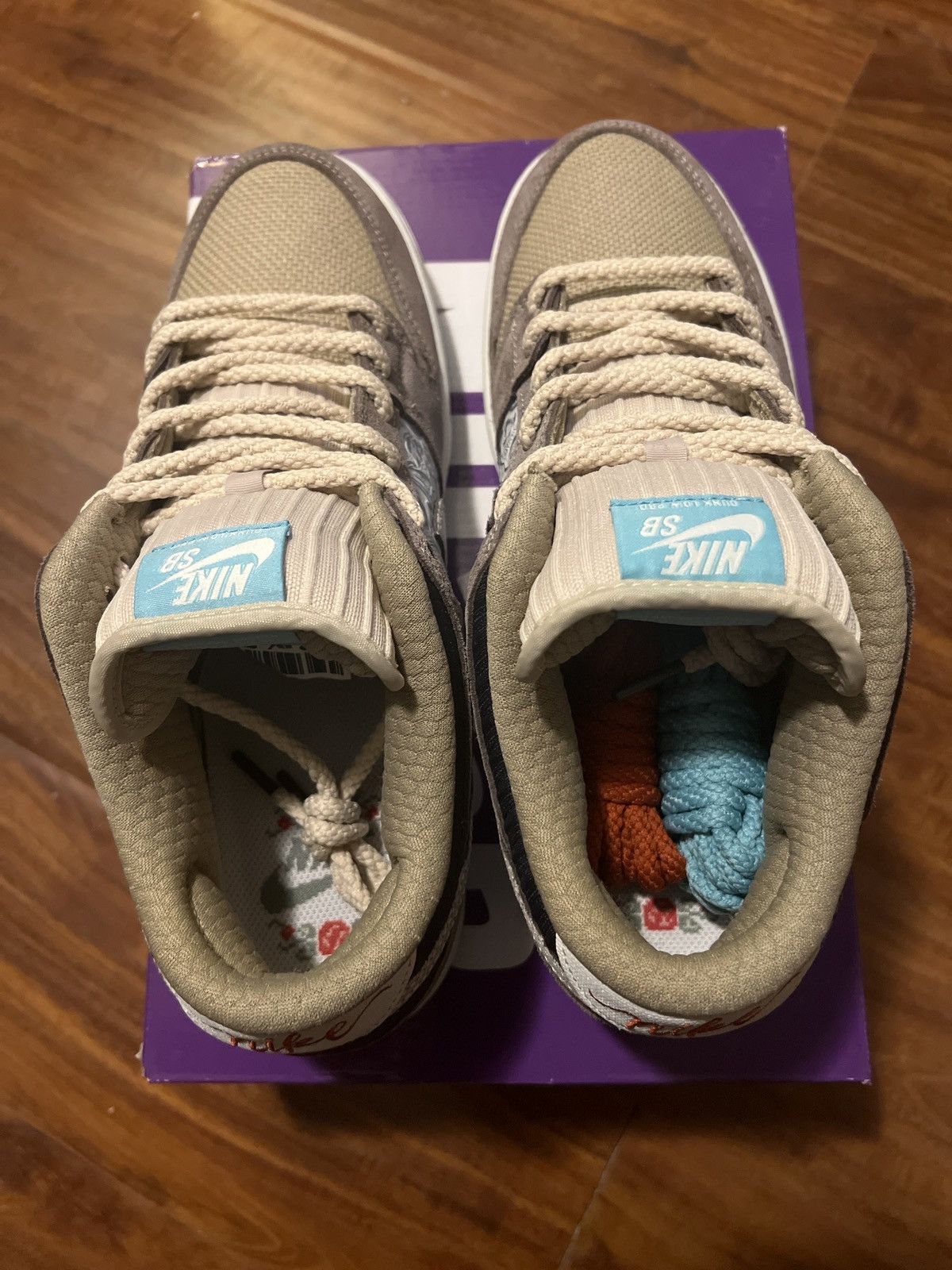 Nike SB Dunk Big Money Savings Size US 10 / EU 43 - 6 Thumbnail