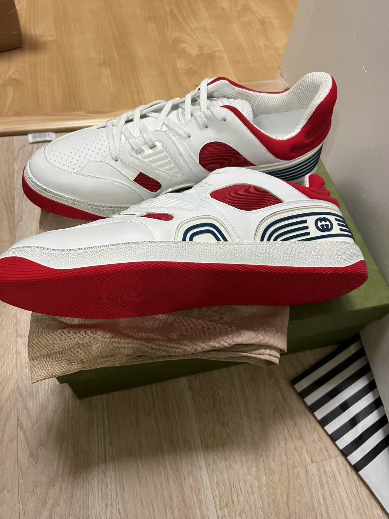 Gucci Gucci Basket White Demetra Size US 15 / EU 48 - 3 Thumbnail