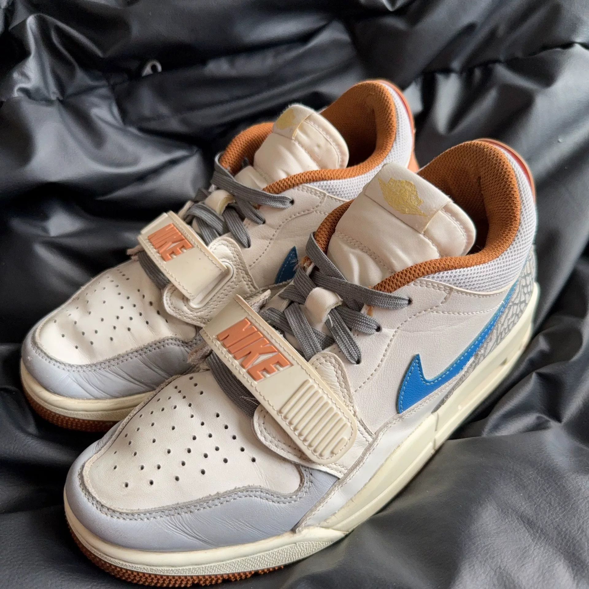 Nike Nike Multi Lowtop Sneakers 41 Men Size US 8.5 / EU 41-42 - 1 Thumbnail