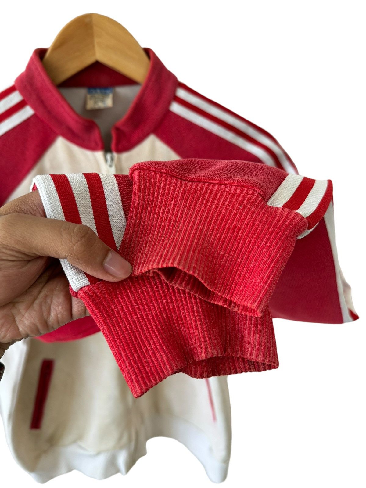 Adidas Vintage 80s adidas Red/White Tracktop Size US L / EU 52-54 / 3 - 10 Thumbnail