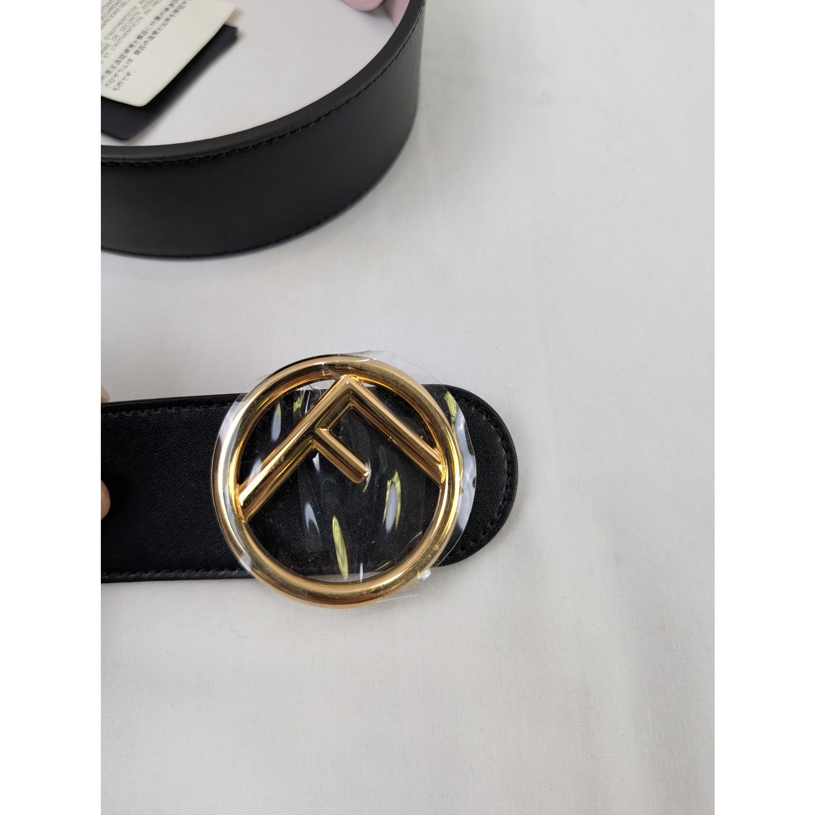 Fendi o1rshd1 Size: 75 / Women Reversible Belt Calf Leather Size ONE SIZE - 6 Thumbnail