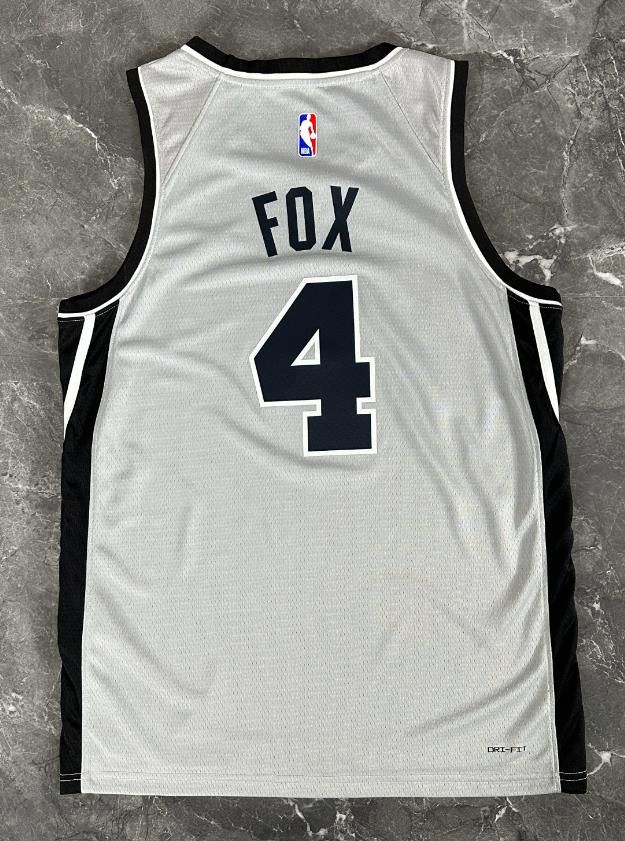 NBA San Antonio Spurs #4 De’Aaron Fox Jersey 2026 Size US M / EU 48-50 / 2 - 1 Thumbnail