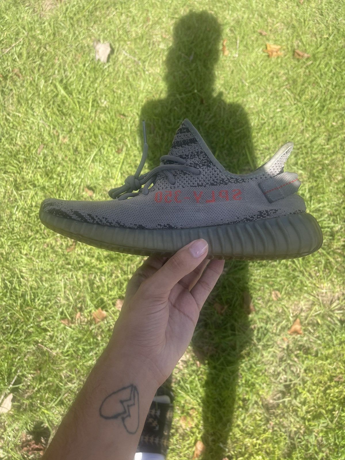 Adidas × Kanye West Yeezy 350 v2 Beluga 2.0 Size US 10 / EU 43 - 10 Thumbnail