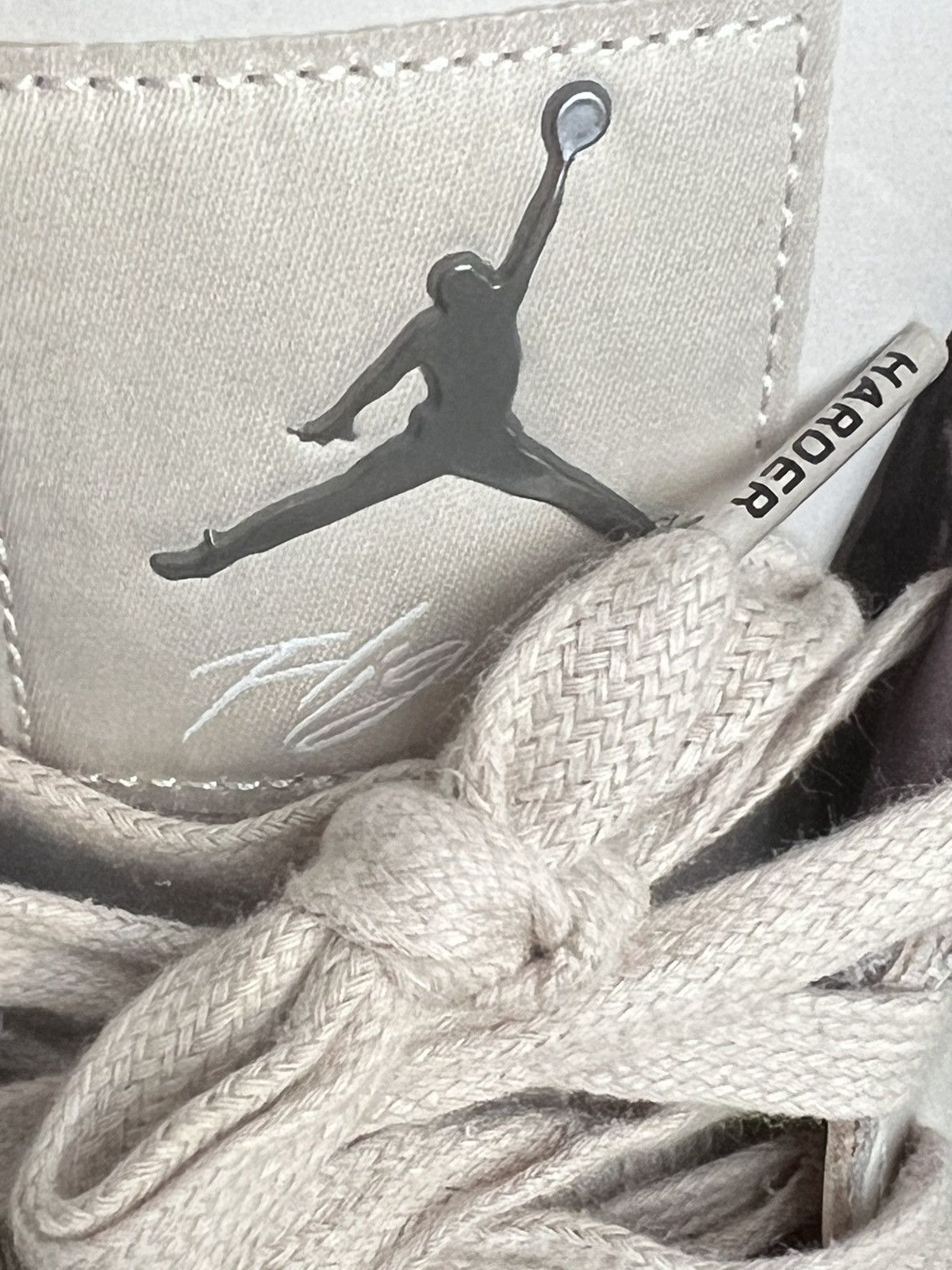 A Ma Maniere × Jordan Brand 12W/10.5M, Jordan 4 x A Ma Maniere, While You Were Sleeping Size US 10.5 / EU 43-44 - 7 Thumbnail