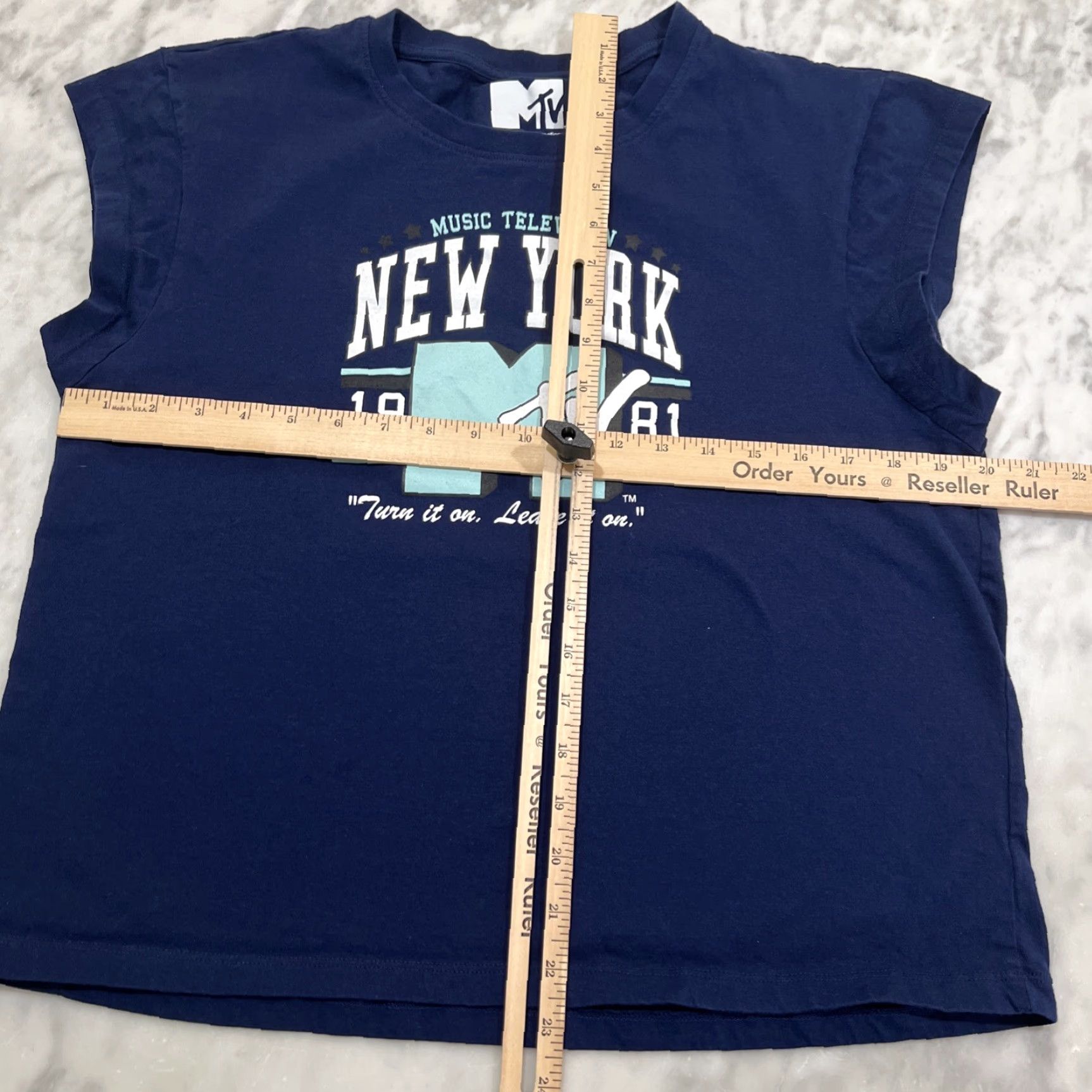 Vintage MTV NY T Shirt Women’s Crop Top Cap Sleeves XL Cotton Blue Crew Neck Hip Hop Music City Summer Size XL / US 12-14 / IT 48-50 - 6 Thumbnail