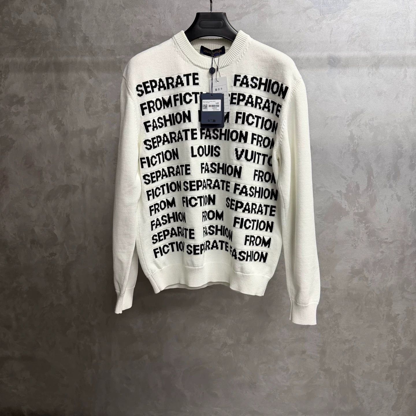 Louis Vuitton Louis Vuitton White Jacquard Letter Pullover Size US L / EU 52-54 / 3 - 1 Thumbnail