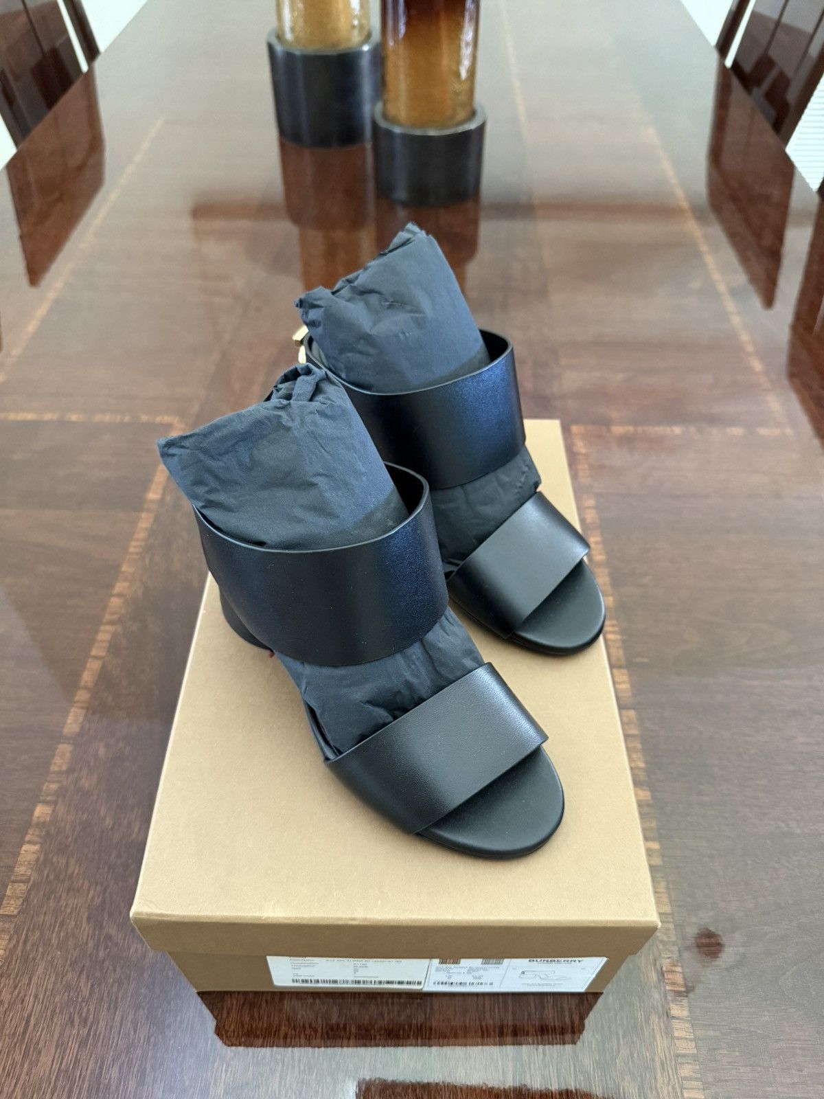 Burberry Burberry TB heels Size US 5 / IT 35 - 5 Thumbnail