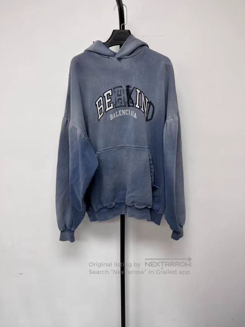 Balenciaga Balenciaga Logo Gradient Washed Distressed Hooded Sweatshi Size US S / EU 44-46 / 1 - 1 Thumbnail