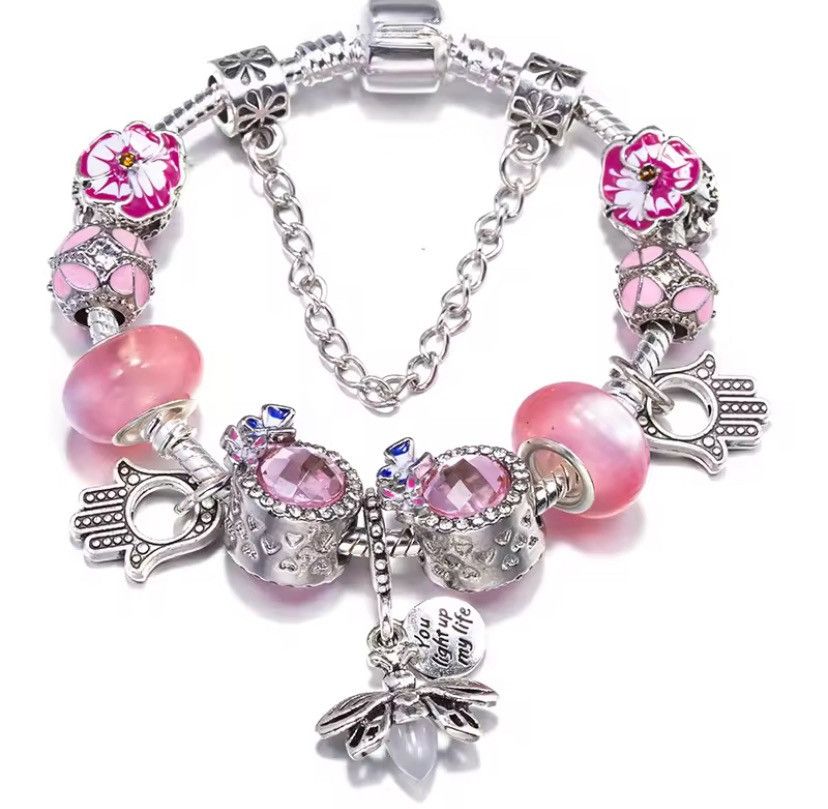 Other Beads Charm Bracelet Size ONE SIZE - 1 Preview