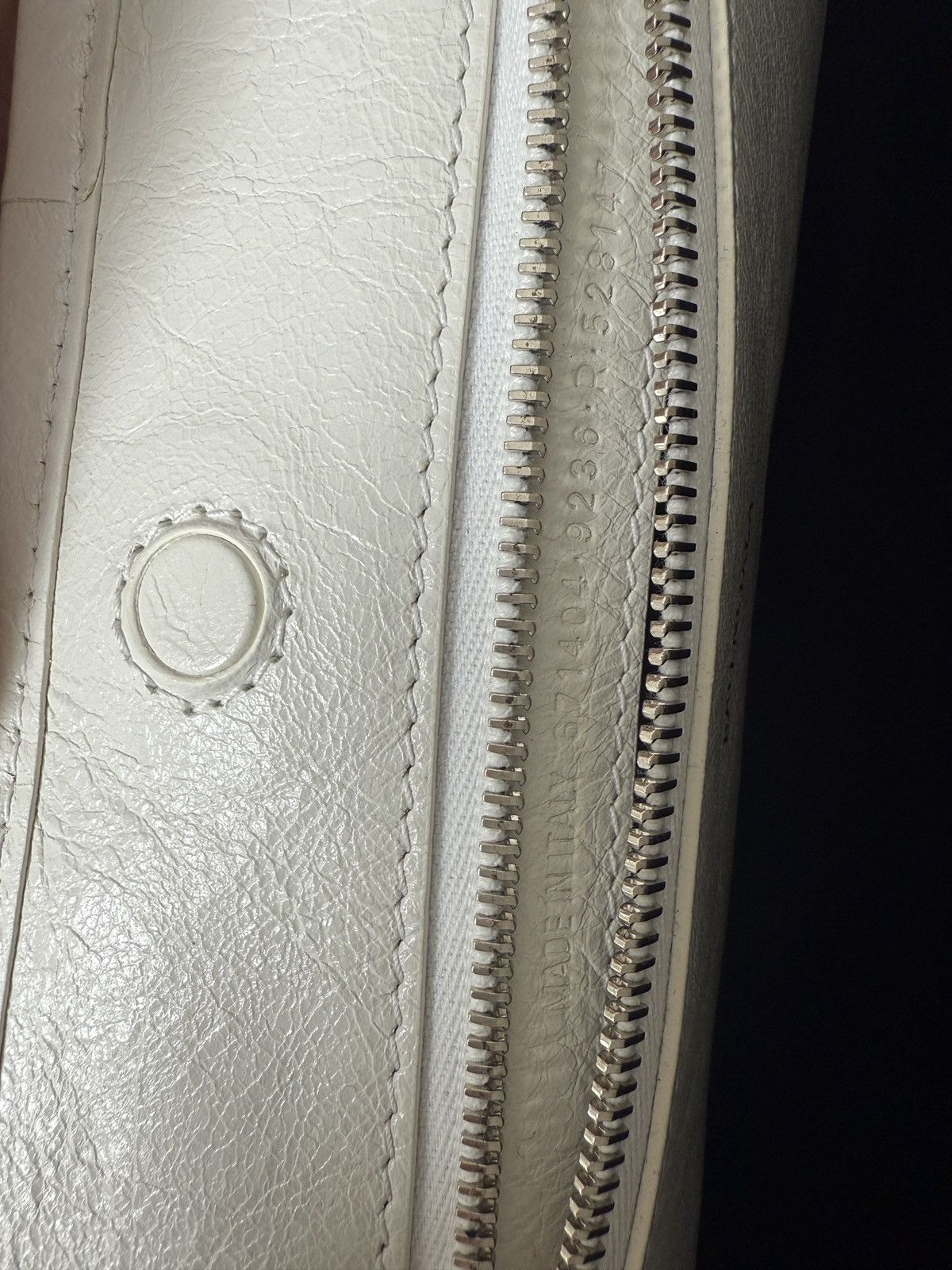 Balenciaga Balenciaga Barbes Small East-West Shopper Bag in Shearling Size ONE SIZE - 6 Thumbnail