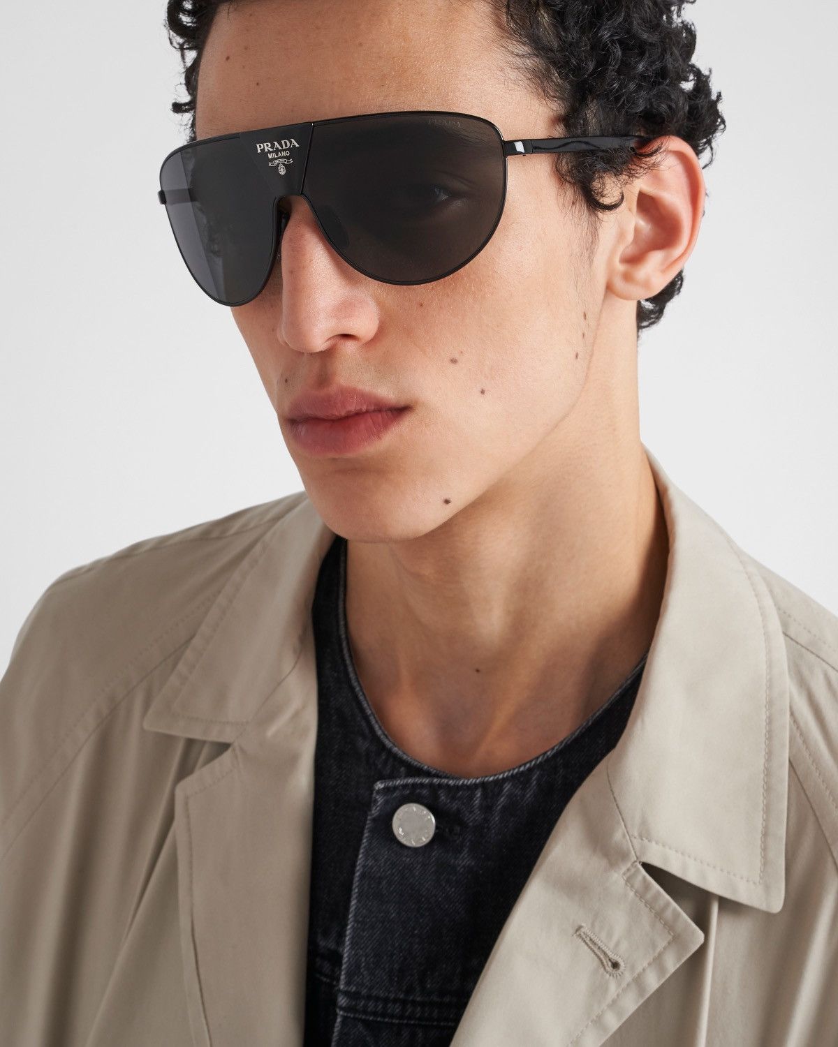 Prada *NEW* PRADA 2025 Wrap Mask Logo Sunglasses runway Size ONE SIZE - 8 Thumbnail