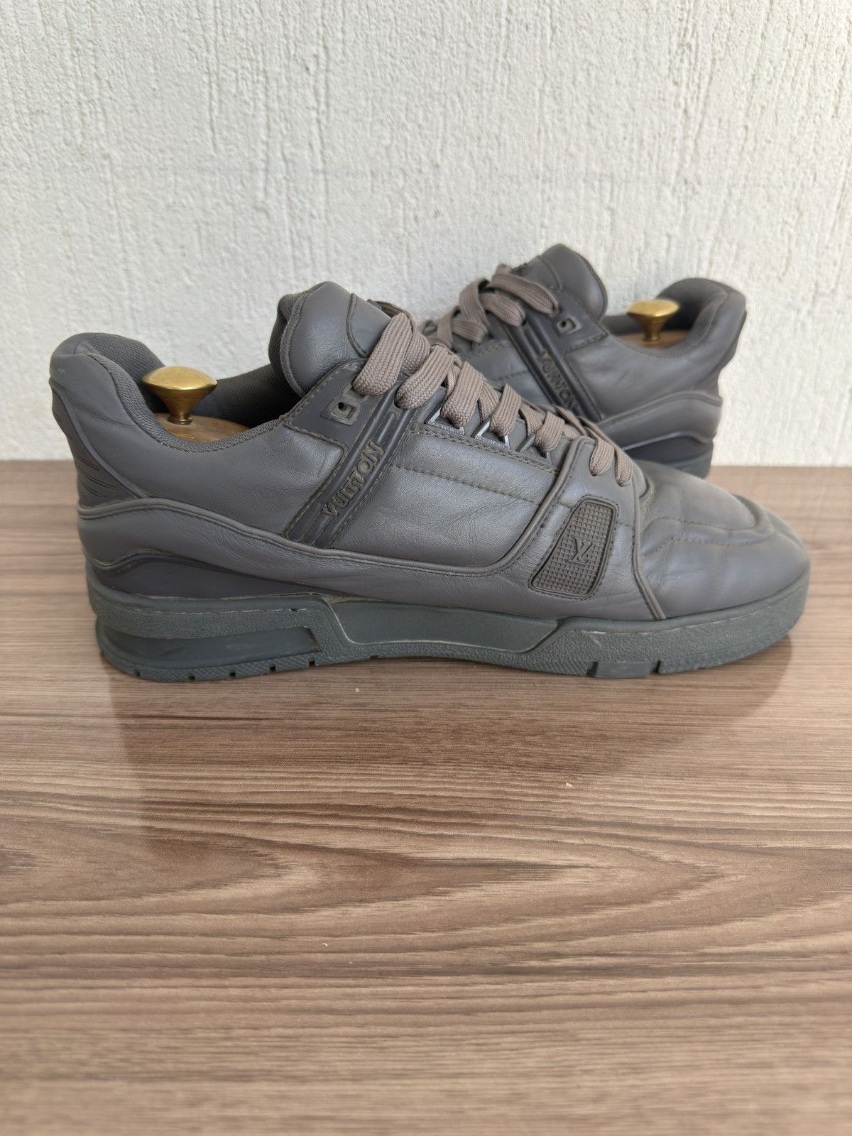 Louis Vuitton Puffy Lv trainers Size US 9 / EU 42 - 18 Thumbnail