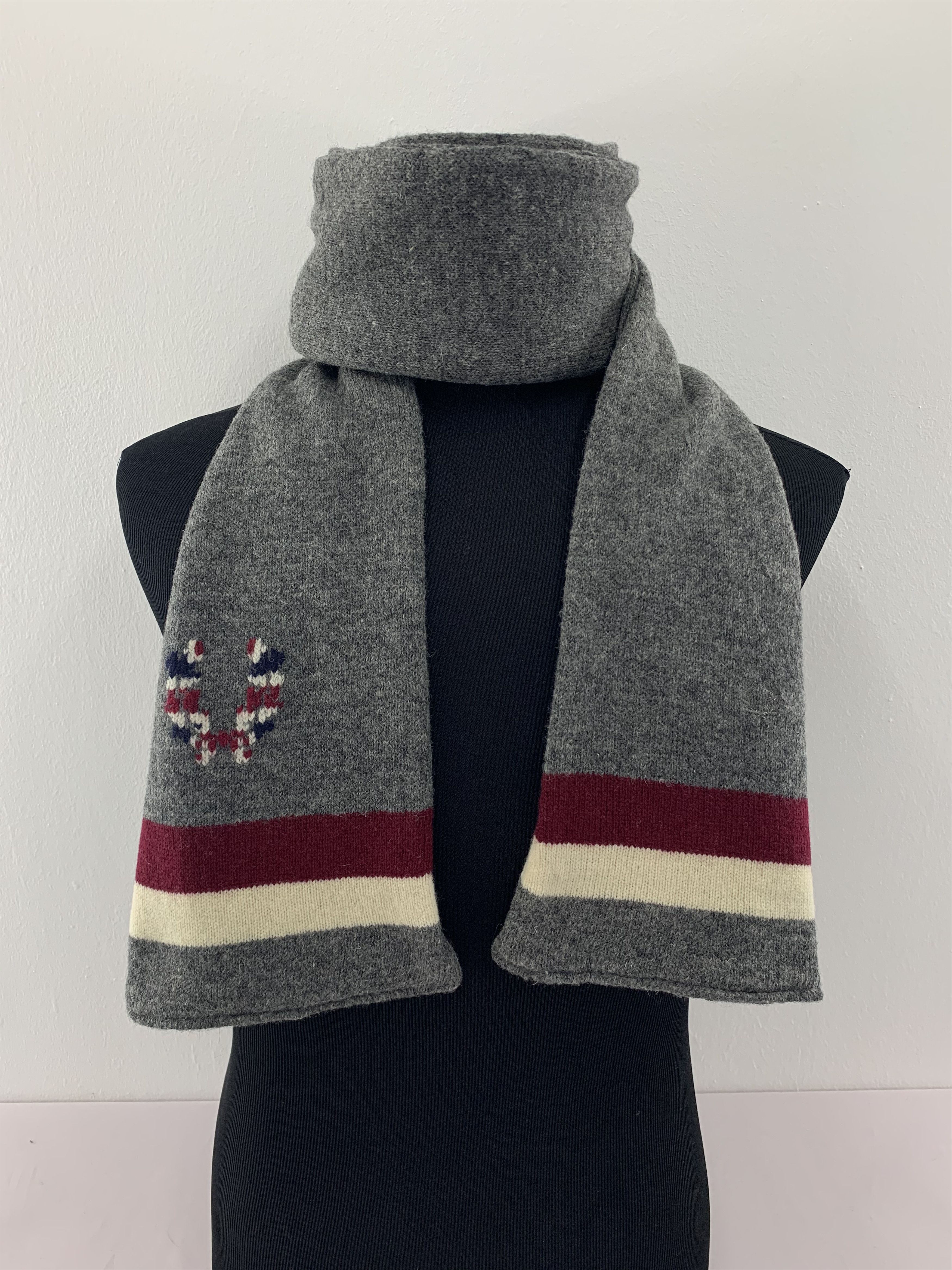 Fred Perry Fred Perry Scarf Wool Muffler Neck Wrap BL5092 Size ONE SIZE - 1 Thumbnail