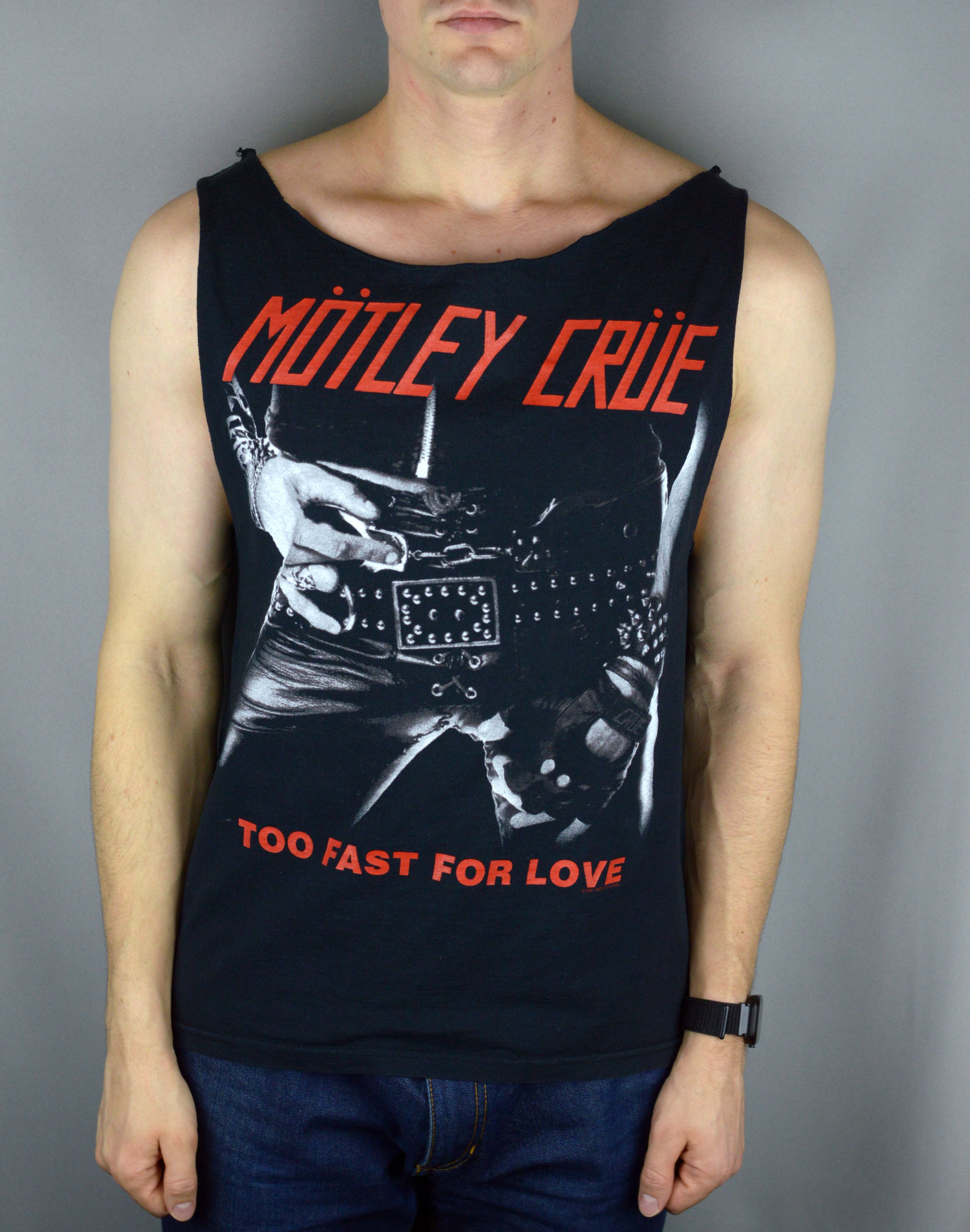 Vintage Vintage Motley Crue Too Fast for Love 2001 t shirt Size US L / EU 52-54 / 3 - 1 Thumbnail
