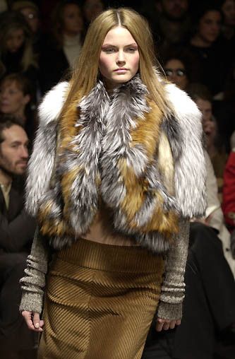 Dolce & Gabbana F/W 2001 RUNWAY FOX FUR JACKET Size M / US 6-8 / IT 42-44 - 1 Thumbnail