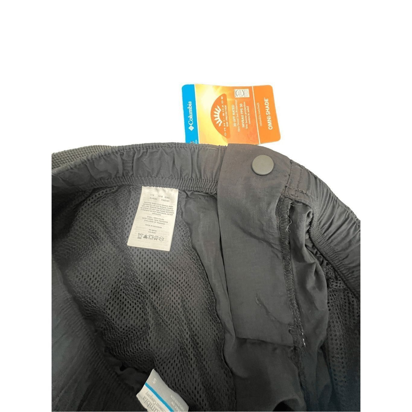 Columbia Columbia Omni Shield FPS30 sportswear Short Blue size S Size 28" / US 6 / IT 42 - 8 Thumbnail