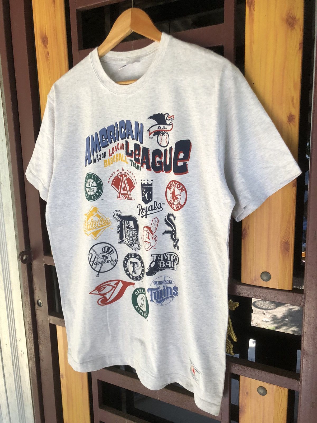 MLB 🔥Vintage Y2K🔥OVP American League MLB Teams Tshirt Size US L / EU 52-54 / 3 - 7 Thumbnail