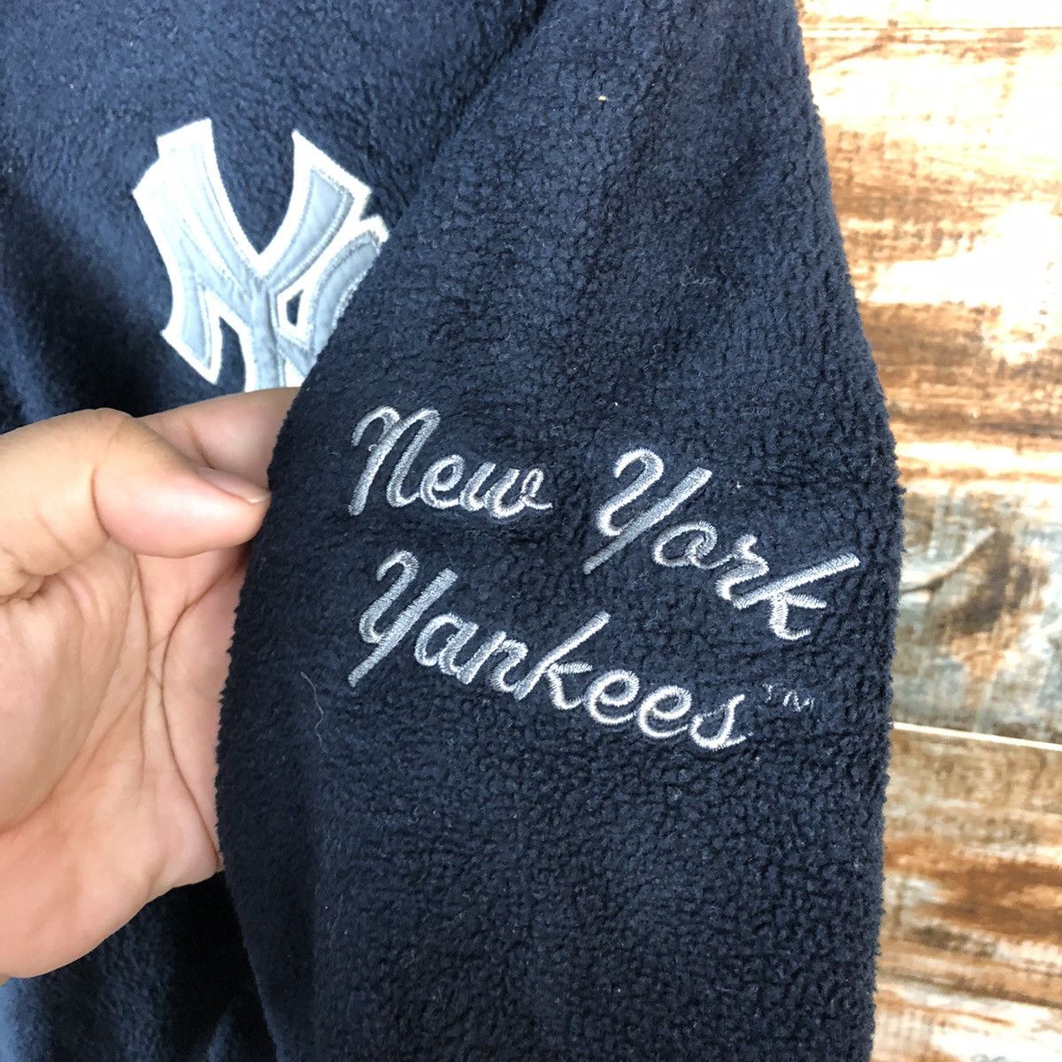 Vintage Yankees Dark Blue Sweatshirt #A2509 Size US M / EU 48-50 / 2 - 13 Thumbnail