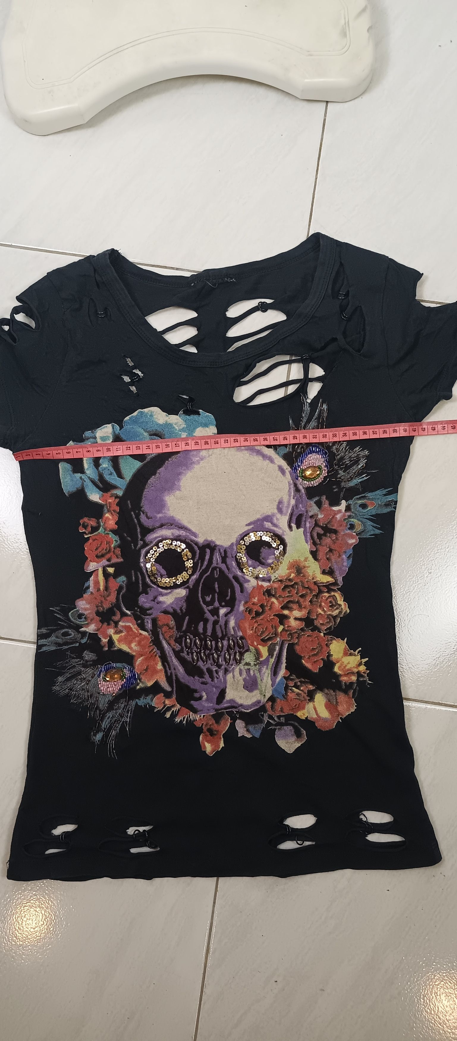 Vintage Crossbonez Distressed Skull Short Sleeve Strict TShirt Size M / US 6-8 / IT 42-44 - 3 Thumbnail