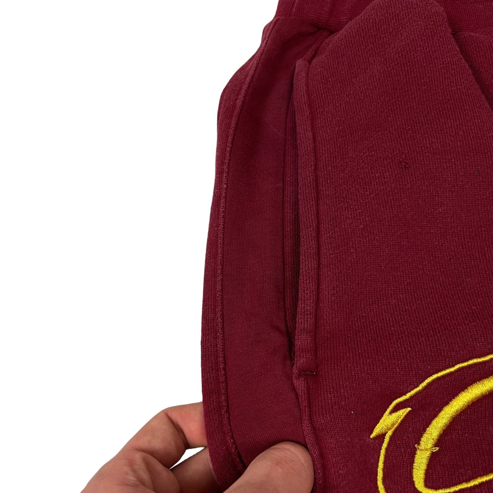 NBA × Nike Nike Men's Red Cotton Cleveland Cavaliers Basketball Pants S Size US 30 / EU 46 - 5 Thumbnail
