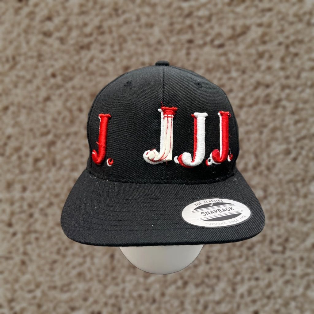 Vintage Yupoong Snapback Hat Cap Adult One Size Black Acrylic Wool Blend Casual Logo Skate Mens Size ONE SIZE - 1 Thumbnail