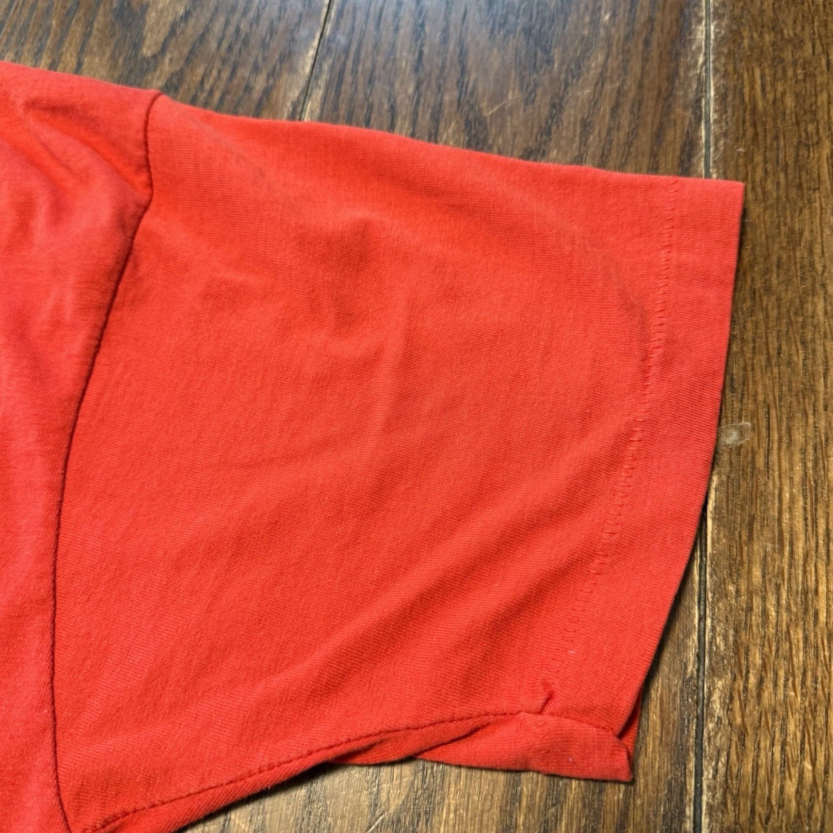 Vintage VINTAGE NC State University T Shirt XL Red Single Stitch 80s College Wolfpack NCSU Mens Size US XL / EU 56 / 4 - 4 Thumbnail