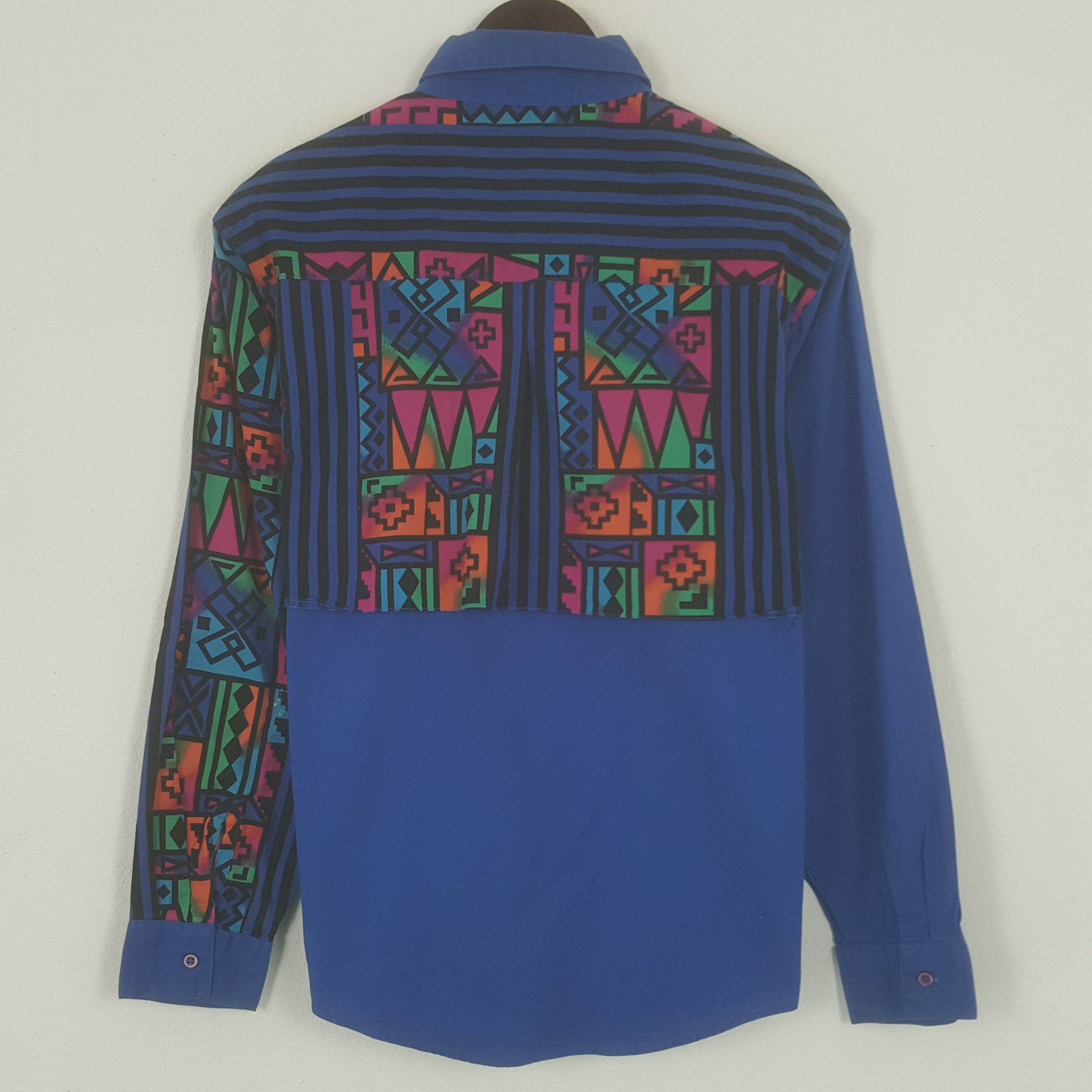 Vintage Wrangler Rare Design Classic Button Up Shirt