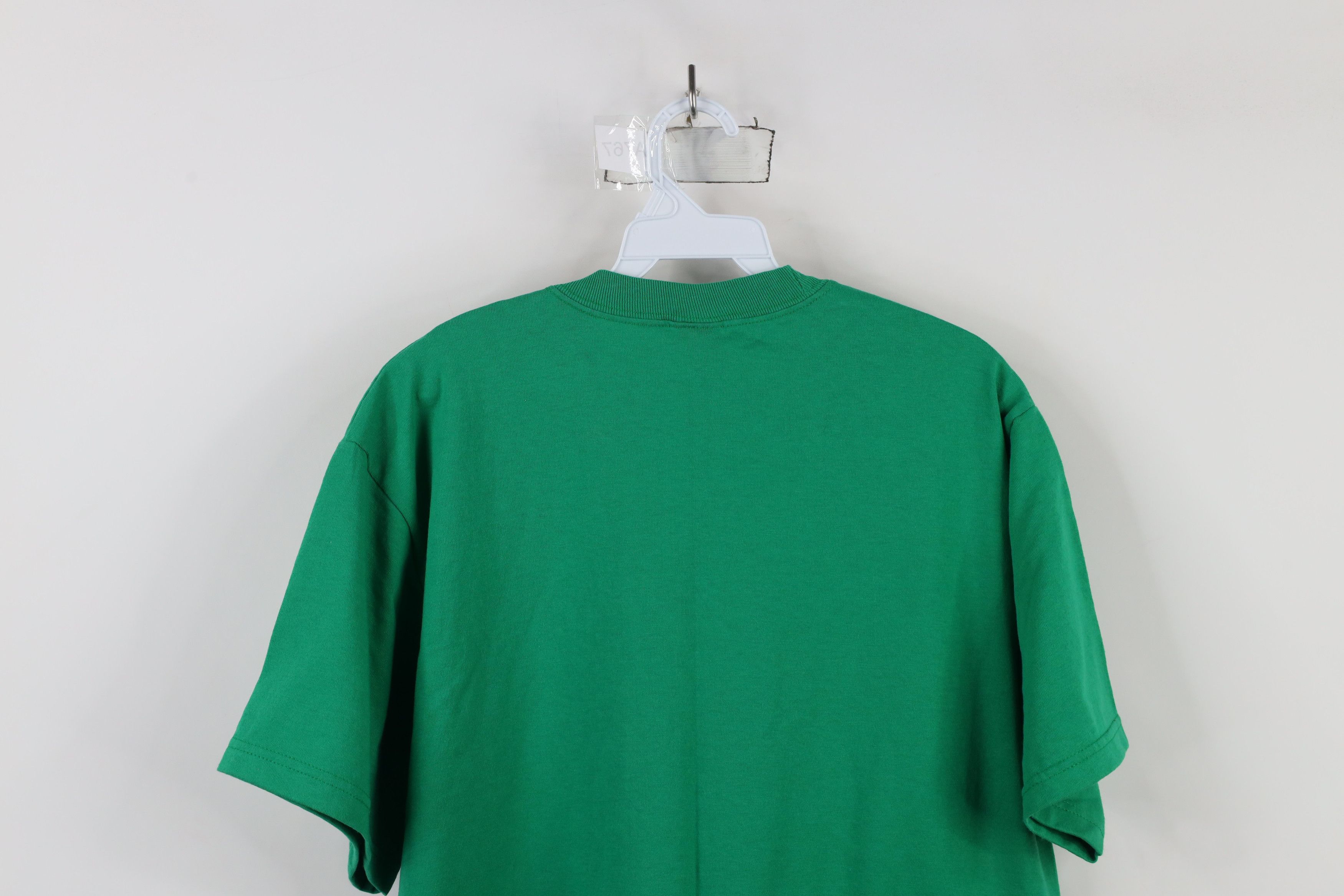 Vintage Deadstock Vintage 90s Streetwear Short Sleeve T-Shirt Green Size US L / EU 52-54 / 3 - 7 Thumbnail