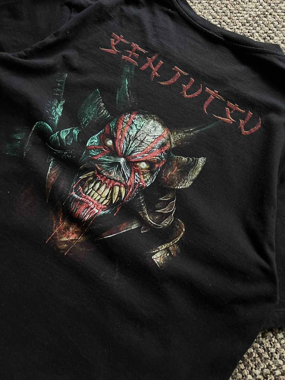 Band Tees Vintage Iron Maiden graphic 80’s Tee Large Size US L / EU 52-54 / 3 - 7 Thumbnail