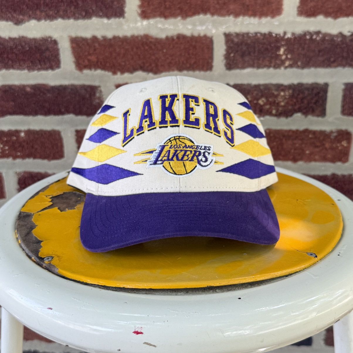 Mitchell & Ness Mitchell & Ness Los Angeles Lakers Snapback NBA Pro Crown Size ONE SIZE - 1 Thumbnail