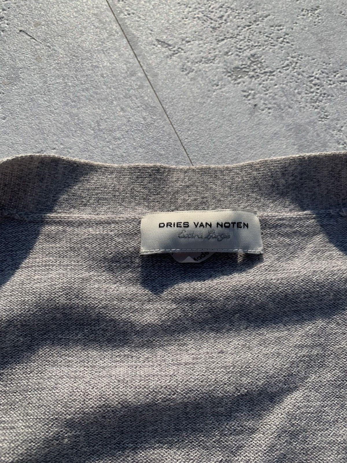 Dries Van Noten GIVEAWAY Dries Van Noten cardigan Size M / US 6-8 / IT 42-44 - 1 Thumbnail