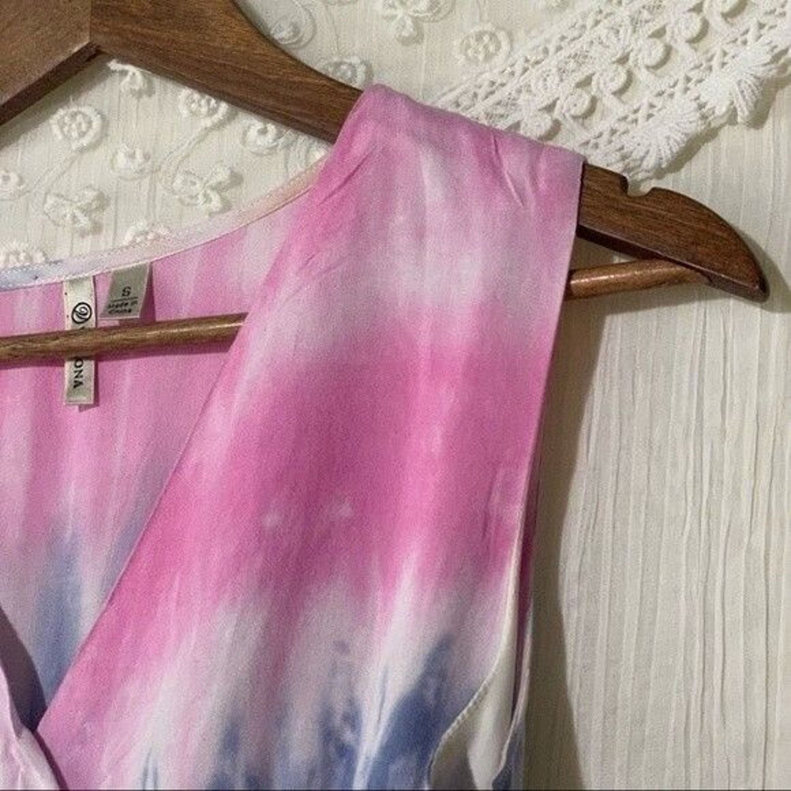 Other Versona Asymmetrical Tie-Dye Pink/Blue V-Neck Top Small Size S / US 4 / IT 40 - 4 Thumbnail
