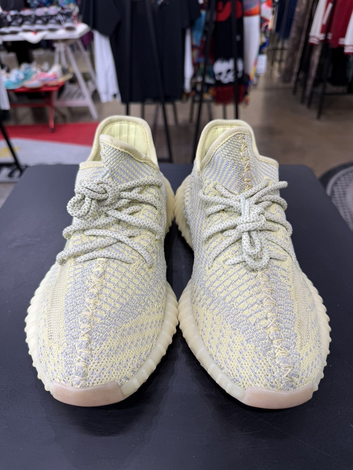 Adidas Yeezy Boost 350 V2 Antlia Size 6 (2019) Size US 6 / EU 39 - 2 Thumbnail