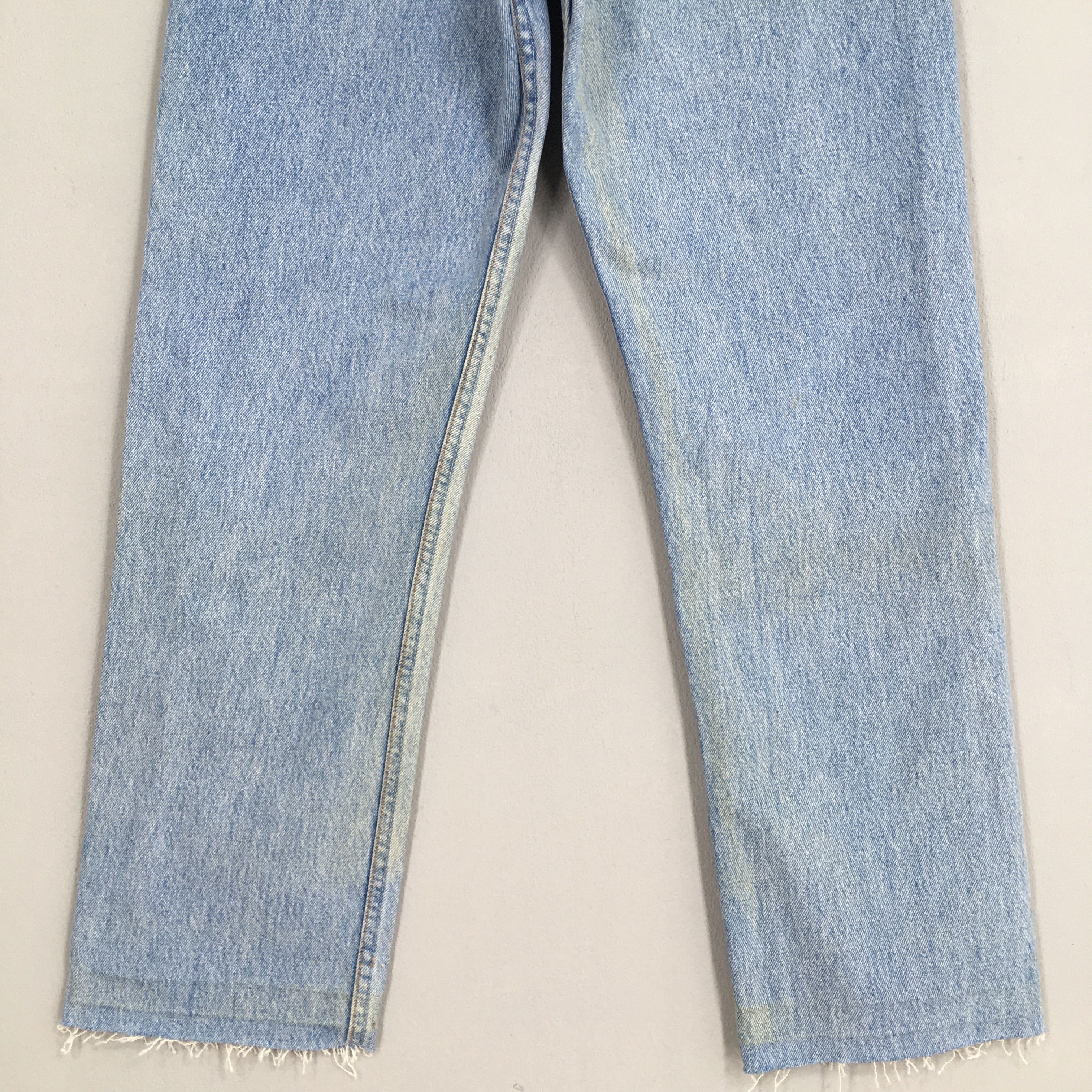 Levi's Size 28x28 Vintage 90s Levi's 501 Faded Blue Jeans S1827 Size US 28 / EU 44 - 11 Thumbnail