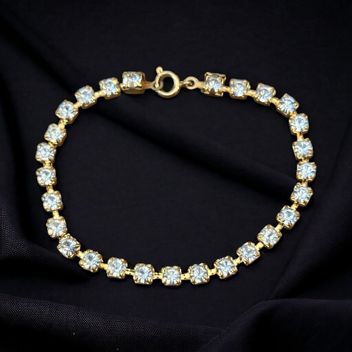 Vintage Vintage gold tone tennis bracelet Size ONE SIZE - 1 Thumbnail