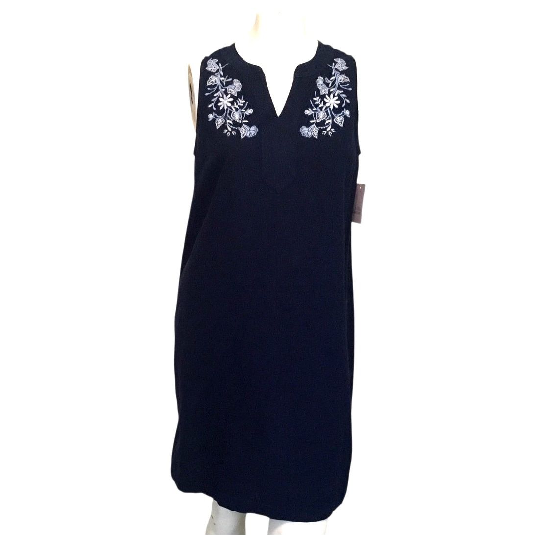 Croft & Barrow Croft & Barrow Shift Dress X-S NWT Embroidery Y-Neck $39.99 Size XS / US 0-2 / IT 36-38 - 1 Thumbnail