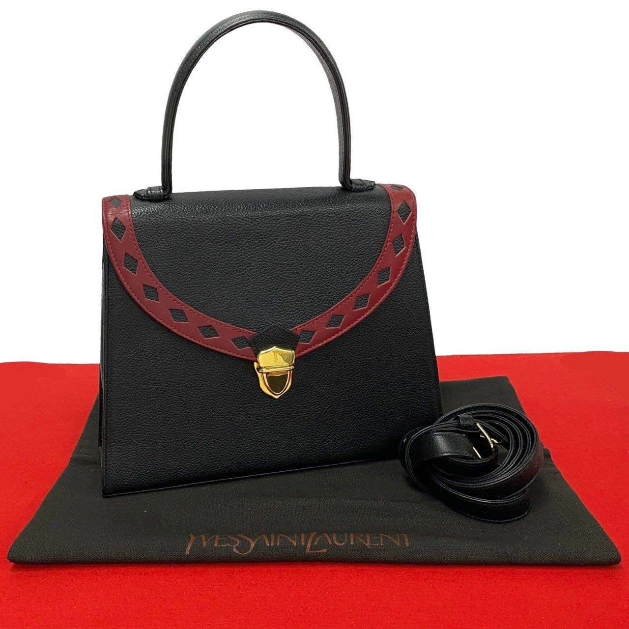 Yves Saint Laurent Yves Saint Laurent Shoulder Bag Black Leather Size ONE SIZE - 1 Thumbnail