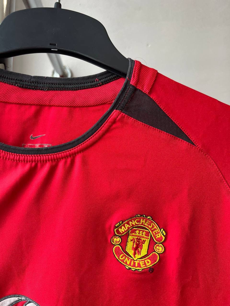 Nike 2002/04 MANCHESTER UNITED #11 GIGGS SOCCER JERSEY SHIRT XLB Size US S / EU 44-46 / 1 - 6 Thumbnail