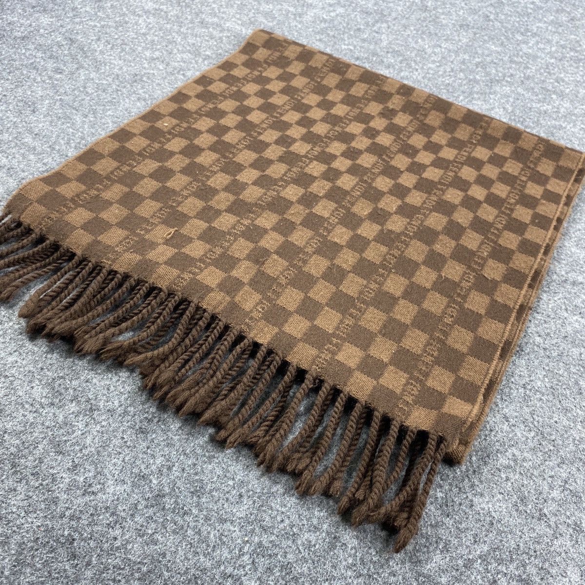 Fendi Fendi Scarf # D345 # Muffler # Neckwear Size ONE SIZE - 11 Thumbnail