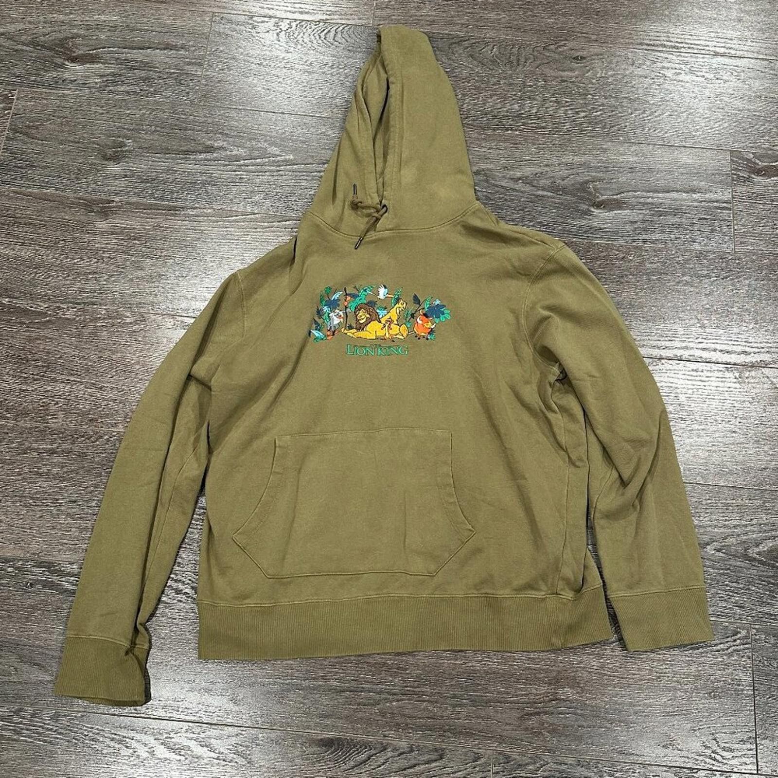 Disney Disney The Lion King Men’s Hoodie – Size XL – Olive Green Size US XL / EU 56 / 4 - 1 Thumbnail