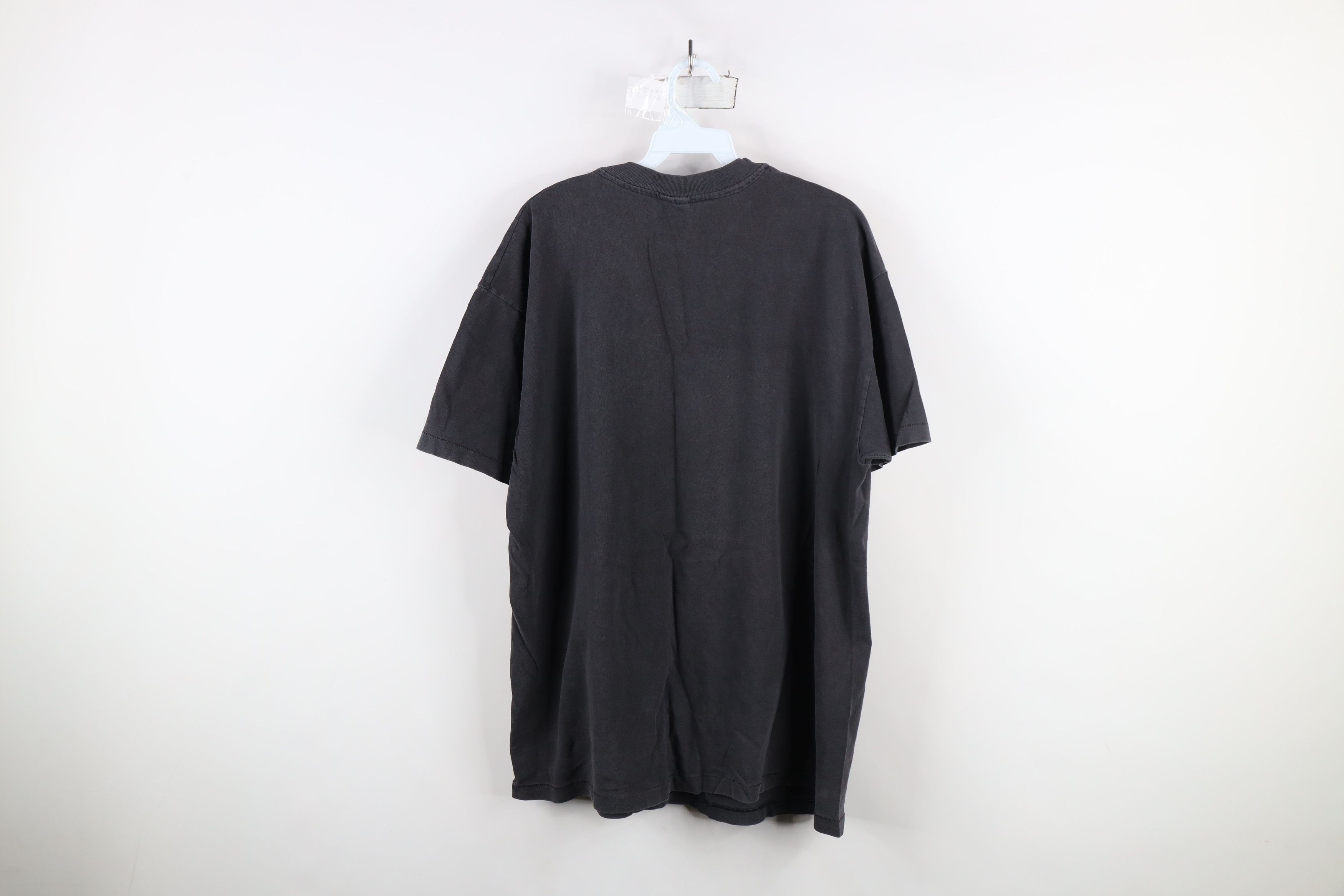 Vintage Vintage 90s Streetwear Fish Short Sleeve T-Shirt Black USA Size US XL / EU 56 / 4 - 12 Thumbnail