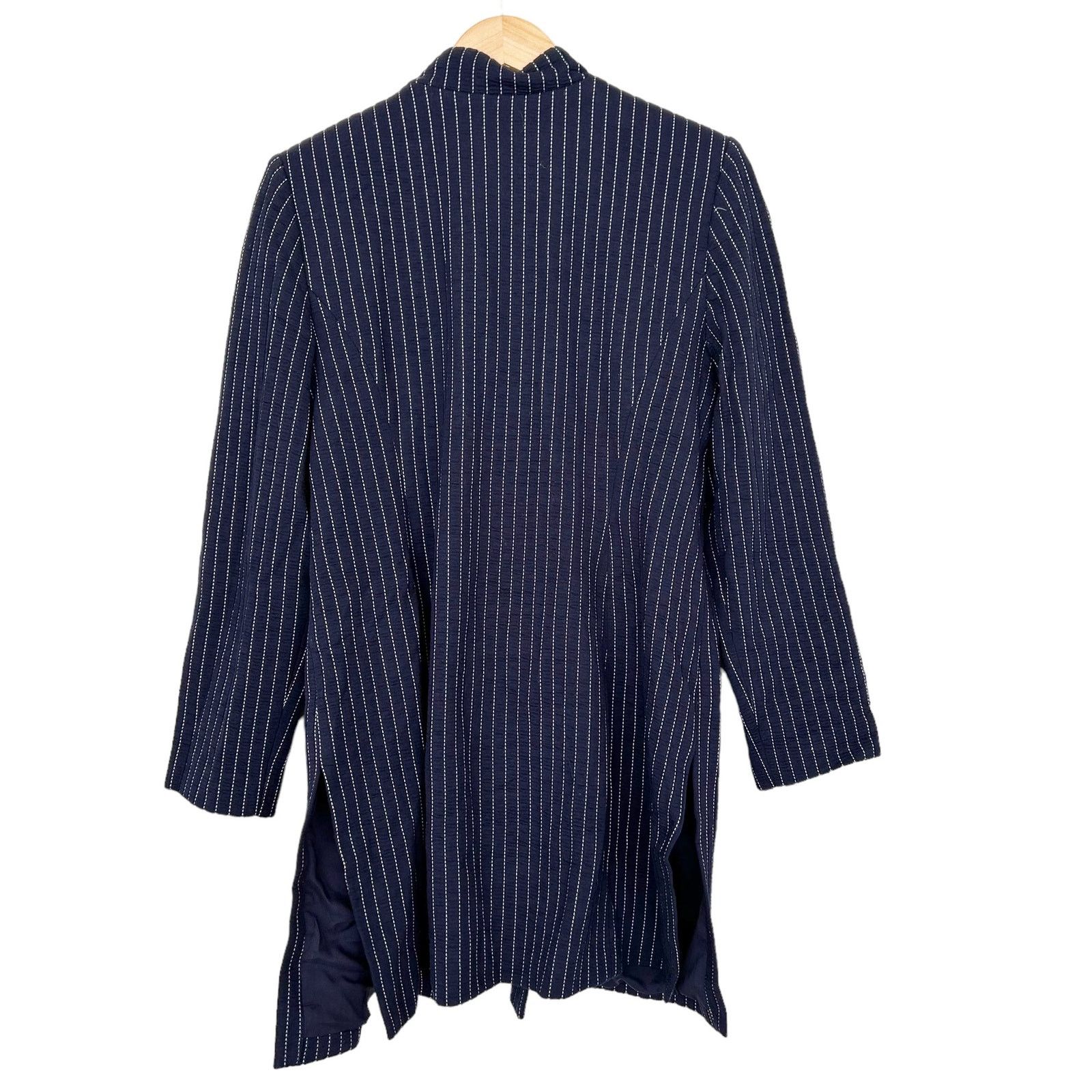 Chicos Chico's Navy Pinstripe Boyfriend Blazer Sz 12-14 Size XL / US 12-14 / IT 48-50 - 5 Thumbnail
