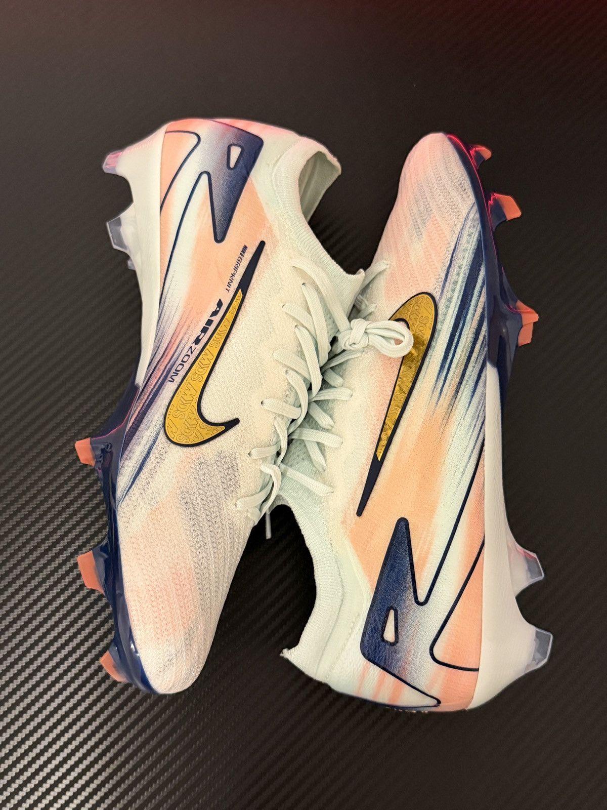 Nike Nike Mercurial Vapor 16 Size US 7 / EU 40 - 3 Thumbnail