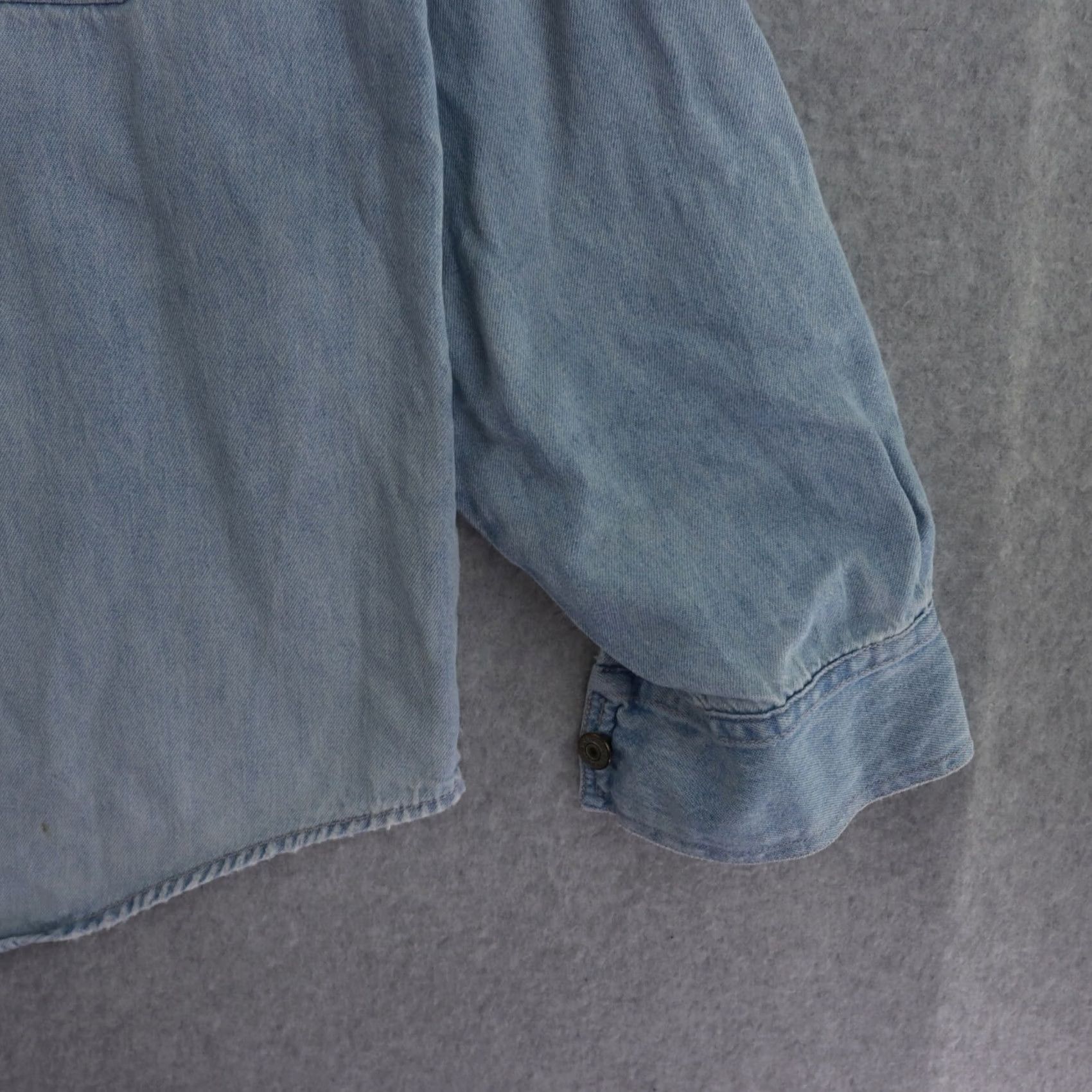 Levi's VINTAGE Levi's Shirt Men XL Blue Denim Jacket with Pockets Size US 36 / EU 52 - 7 Thumbnail