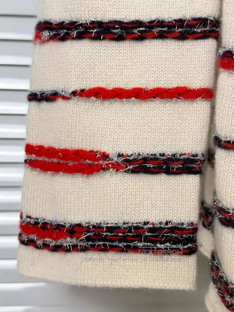 Chanel Chanel White and red striped cashmere jacket Size XXS / US 00 / IT 34 - 5 Thumbnail