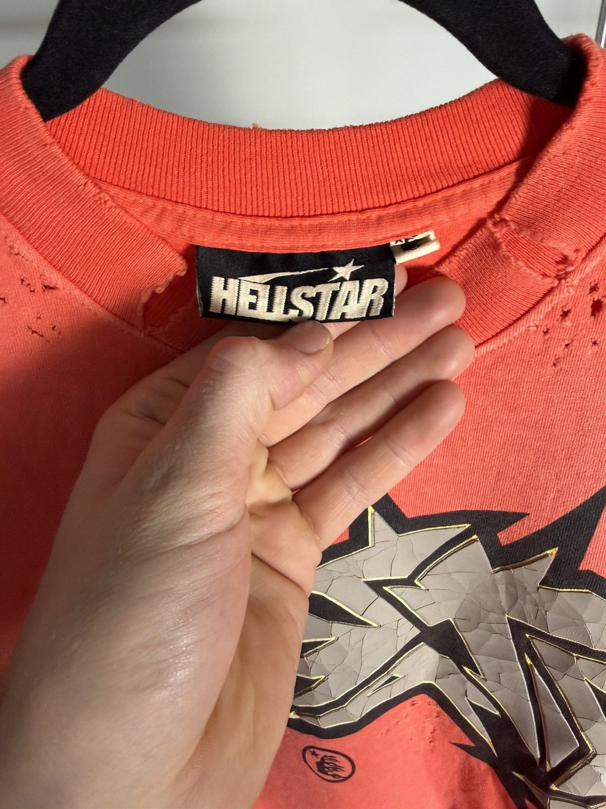 HELLSTAR HELLSTAR Red Cracked Print Tee Shirt Size US S / EU 44-46 / 1 - 2 Thumbnail