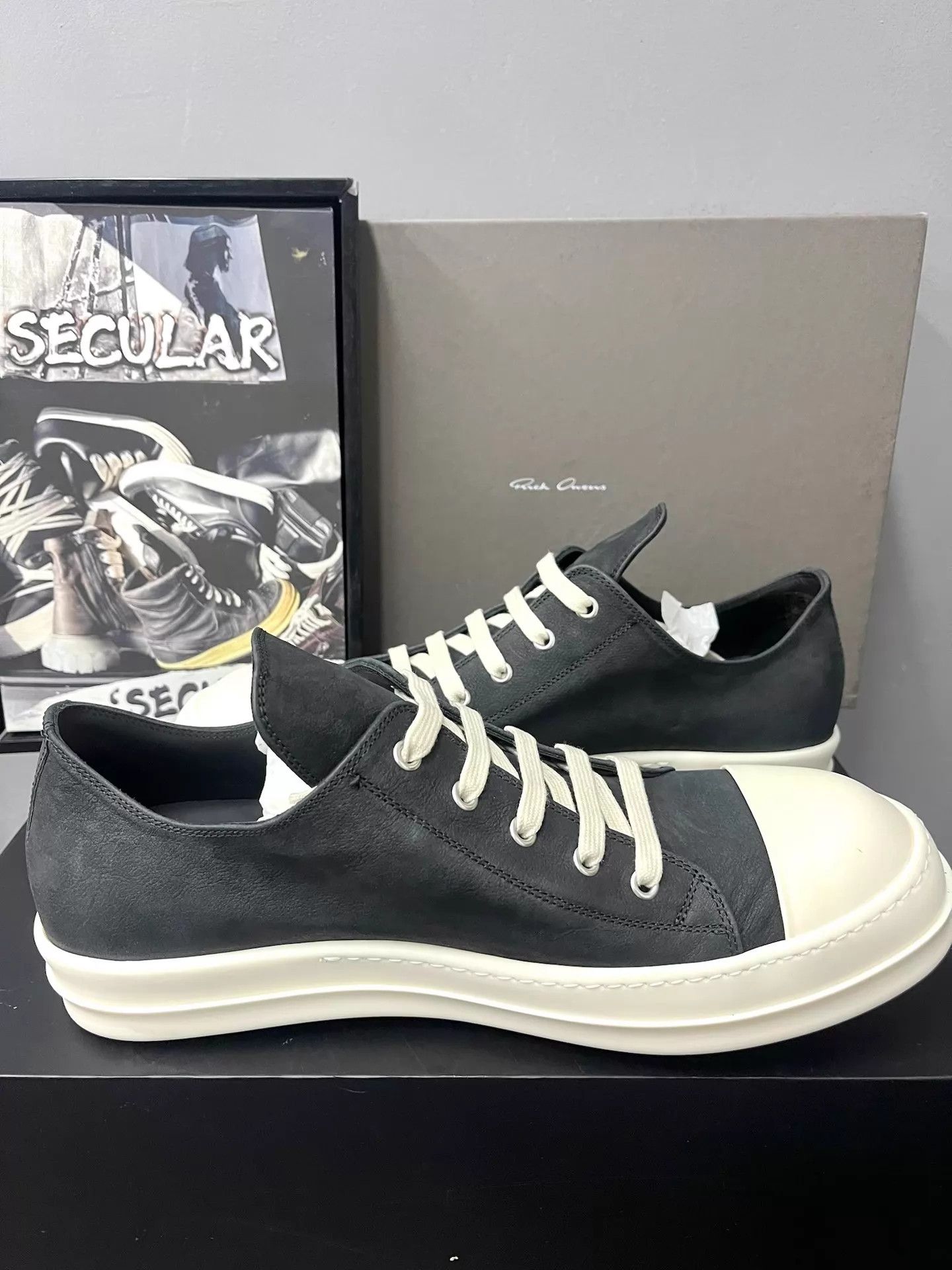 Rick Owens Rick Owens 26SS Mainline Low-Top Converse-Style Sneakers K34 Size US 7 / EU 40 - 4 Thumbnail