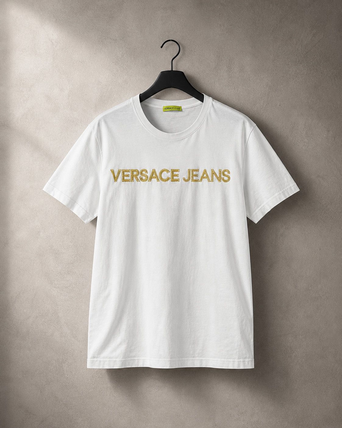 Versace Versace Jeans T-Shirt Big Logo White/Gold Luxury Lize XL Size US XL / EU 56 / 4 - 1 Thumbnail